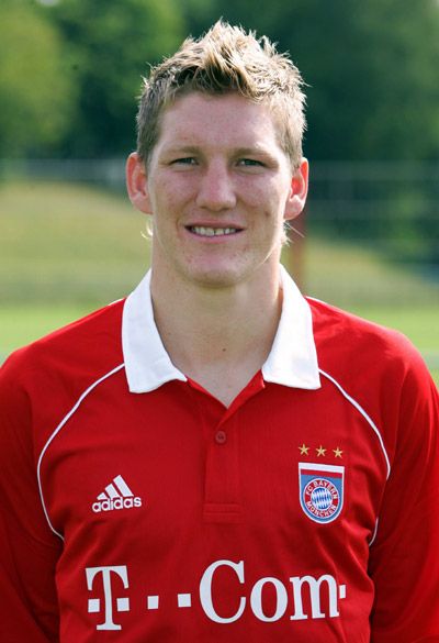 bastian_schweinsteiger_bayern_young.jpg